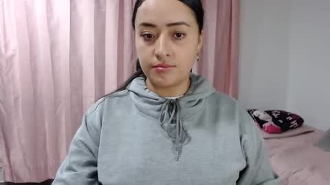 Julieta online show from 02-17-25, 03:36