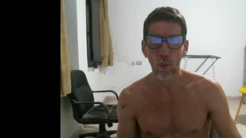 Snapshot of jlmbud chatting on 12-07-24, 10:06 jlmbud online show from 12-07-24, 10:06