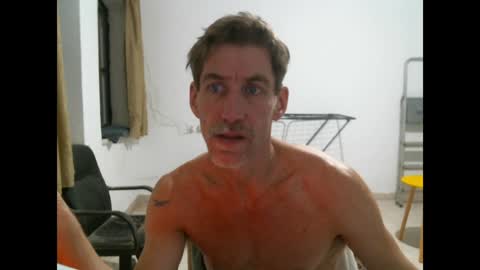 Snapshot of jlmbud chatting on 12-28-24, 02:33 jlmbud online show from 12-28-24, 02:33