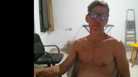 Snapshot of jlmbud chatting on 02-15-25, 09:48 jlmbud online show from 02-15-25, 09:48