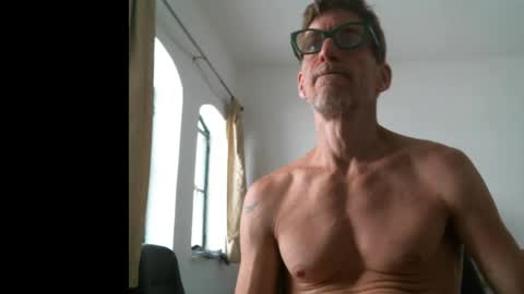 Snapshot of jlmbud chatting on 04-25-26, 10:29 jlmbud online show from 04-25-26, 10:29