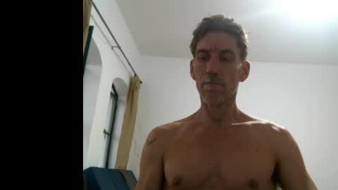 Snapshot of jlmbud chatting on 05-29-26, 04:27 jlmbud online show from 05-29-26, 04:27