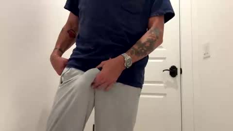 Snapshot of jltcpcola chatting on 09-16-25, 06:31 jltcpcola online show from 09-16-25, 06:31