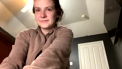 Snapshot of jlynn1997 chatting on 12-02-25, 11:56 jlynn1997 online show from 12-02-25, 11:56