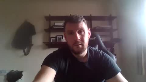 Snapshot of jmakk99 chatting on 11-09-25, 11:52 jmakk99 online show from 11-09-25, 11:52