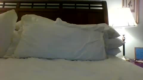 Snapshot of jnpip77 chatting on 01-14-25, 12:43 jnpip77 online show from 01-14-25, 12:43