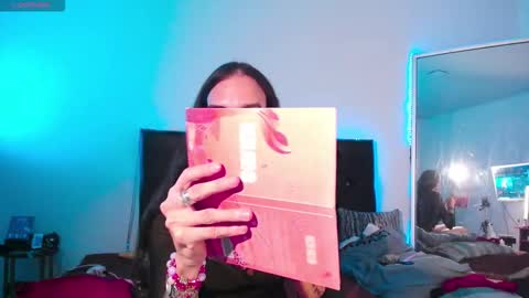 Joa Isaza     online show from 02-18-26, 09:49