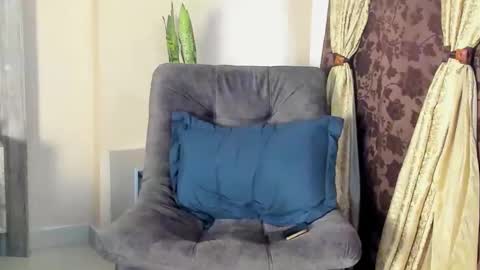 Snapshot of joan_saenz chatting on 02-12-25, 06:51 JOAN SAENZ online show from 02-12-25, 06:51