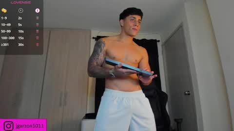 joan_soto online show from 03-04-25, 01:49