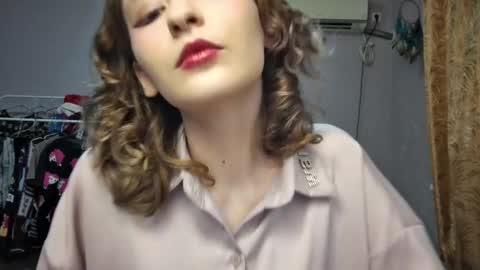 Snapshot of joanna_tompsonlove0 chatting on 01-24-25, 02:18 Joannatompson online show from 01-24-25, 02:18