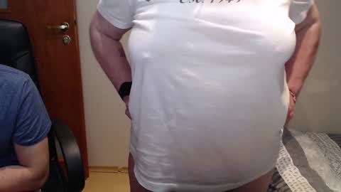 Snapshot of joannaandneighbour chatting on 01-12-25, 12:55 Joanna and Greg online show from 01-12-25, 12:55