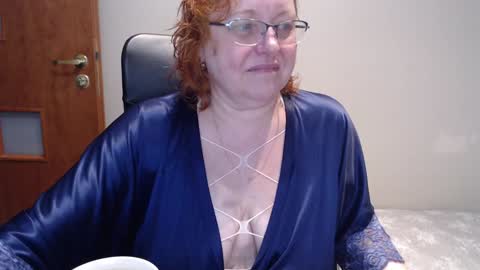 Snapshot of joannaandneighbour chatting on 02-03-25, 08:35 Joanna and Greg online show from 02-03-25, 08:35