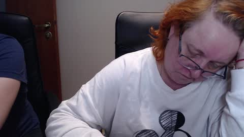 Snapshot of joannaandneighbour chatting on 02-03-25, 06:07 Joanna and Greg online show from 02-03-25, 06:07