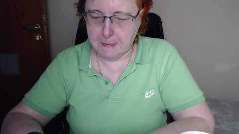 Snapshot of joannaandneighbour chatting on 02-26-25, 08:04 Joanna and Greg online show from 02-26-25, 08:04