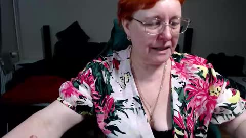 Joanna and Greg online show from 02-24-26, 01:09