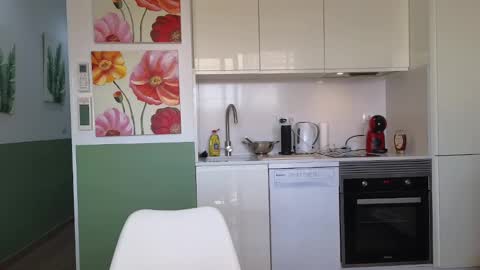 Joanne online show from 01-20-25, 04:23