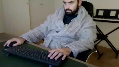 joaodias_18 online show from 12-03-25, 09:35