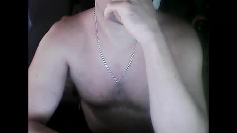 Snapshot of joaquin190 chatting on 10-26-25, 02:01 joaquin190 online show from 10-26-25, 02:01