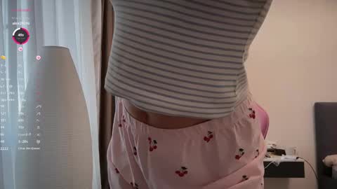  nude photos videos  online show from 04-01-26, 12:06