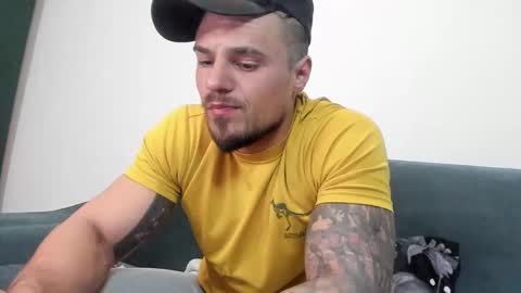 Snapshot of jodogs chatting on 02-14-25, 03:36 Tiberius online show from 02-14-25, 03:36