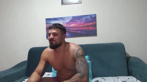 Snapshot of jodogs chatting on 09-30-25, 10:42 Tiberius online show from 09-30-25, 10:42