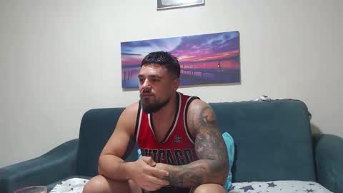 Snapshot of jodogs chatting on 10-17-25, 06:16 Tiberius online show from 10-17-25, 06:16