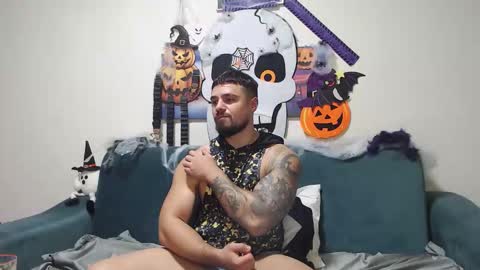 Snapshot of jodogs chatting on 11-04-25, 09:14 Tiberius online show from 11-04-25, 09:14