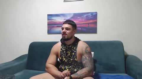 Snapshot of jodogs chatting on 11-17-25, 05:19 Tiberius online show from 11-17-25, 05:19