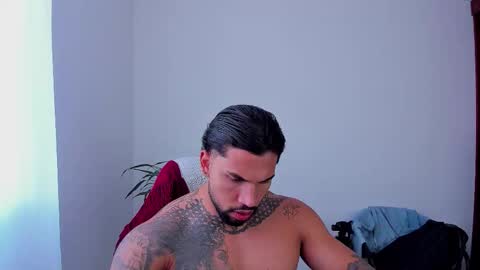 joe_esthetic online show from 12-01-25, 03:50