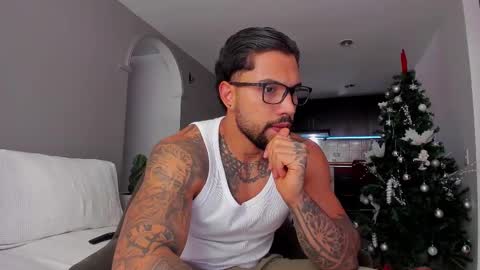 joe_esthetic online show from 12-04-25, 08:28