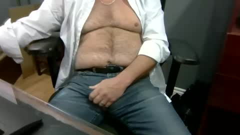 Snapshot of joebloe02 chatting on 09-25-25, 04:43 joebloe02 online show from 09-25-25, 04:43