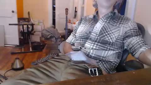 Snapshot of joebo7575 chatting on 02-03-26, 12:31 joebo7575 online show from 02-03-26, 12:31