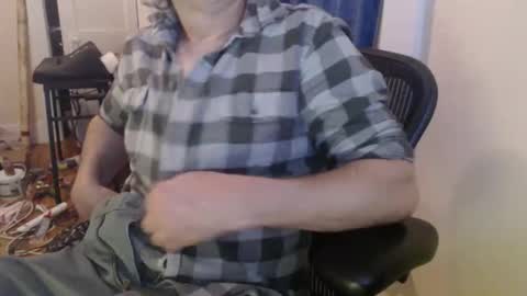 Snapshot of joebo7575 chatting on 03-31-26, 04:13 joebo7575 online show from 03-31-26, 04:13