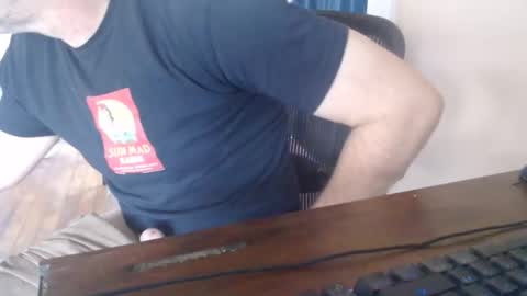 Snapshot of joebo7575 chatting on 04-14-26, 09:43 joebo7575 online show from 04-14-26, 09:43
