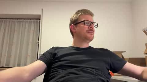 Snapshot of joefoc chatting on 02-11-26, 12:48 joefoc online show from 02-11-26, 12:48