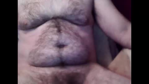 Snapshot of joemorer82 chatting on 01-31-25, 05:32 joemorer82 online show from 01-31-25, 05:32