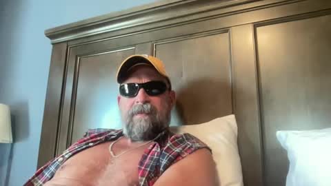 Snapshot of joestros chatting on 09-25-25, 08:45 joestros online show from 09-25-25, 08:45