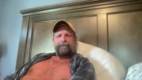 Snapshot of joestros chatting on 10-23-25, 08:18 joestros online show from 10-23-25, 08:18