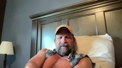 Snapshot of joestros chatting on 11-14-25, 10:07 joestros online show from 11-14-25, 10:07