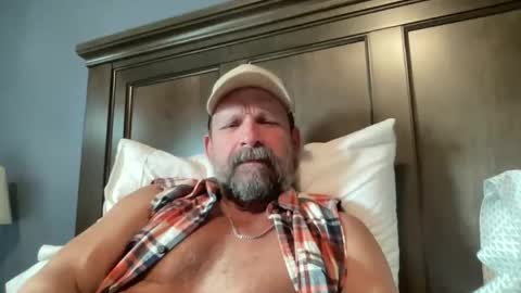 Snapshot of joestros chatting on 11-23-25, 05:02 joestros online show from 11-23-25, 05:02