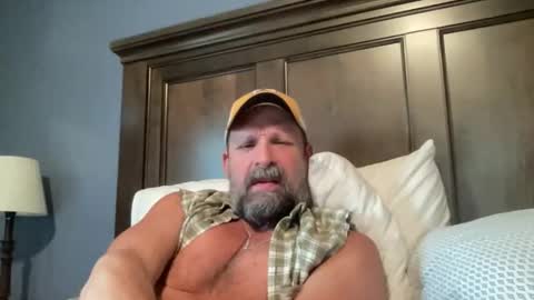 Snapshot of joestros chatting on 12-13-25, 10:04 joestros online show from 12-13-25, 10:04