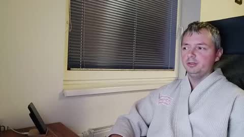 Jogger1991 online show from 12-01-24, 08:09