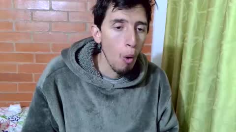 johan70nsexy online show from 04-26-26, 01:47