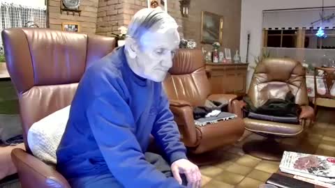 johan7 heet online show from 12-18-24, 06:03