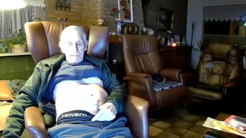 johan7 heet online show from 12-20-24, 04:36