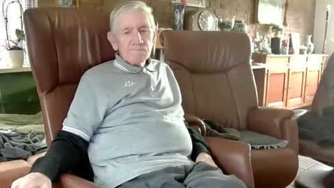 johan7 heet online show from 01-25-25, 01:30