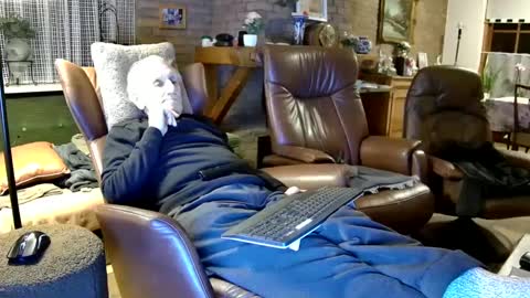 johan7 heet online show from 02-22-25, 09:04