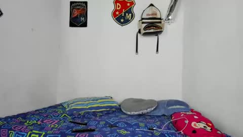 johan_and_antonella online show from 09-16-25, 05:30