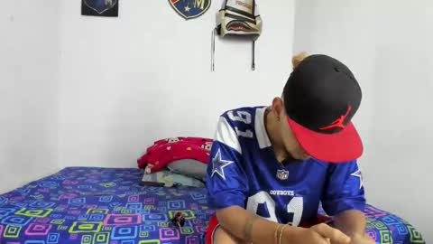 Snapshot of johan_and_antonella chatting on 11-13-25, 04:11 johan_and_antonella online show from 11-13-25, 04:11