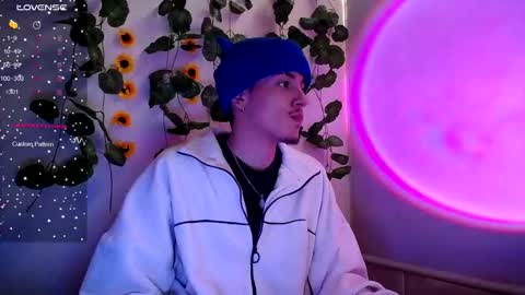 Snapshot of johan_parker222 chatting on 09-28-25, 09:42 johan_parker222 online show from 09-28-25, 09:42